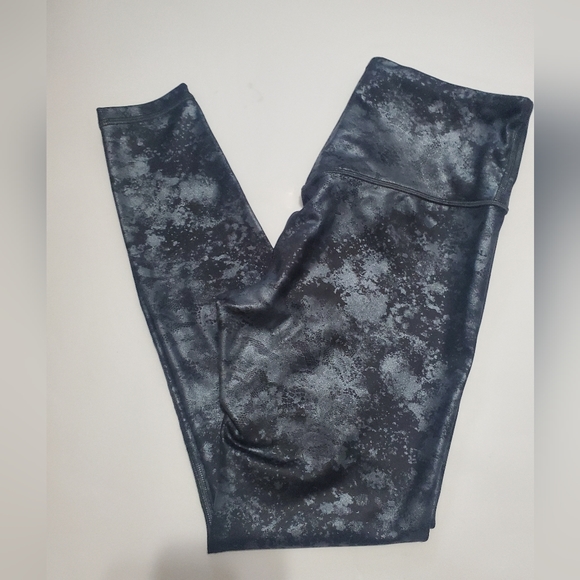 Athleta Elation Misty Lace Tight - Picture 2 of 7